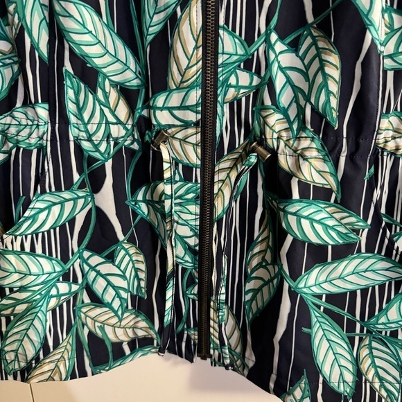 Chico’s Full Zip Lightweight with Pockets Vest Size XL - Picture 4 of 5